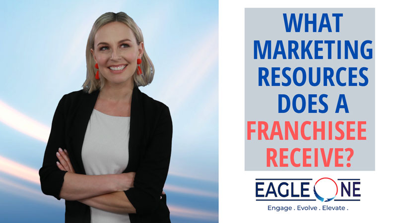 What marketing resources does a franchisee receive