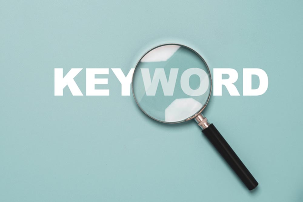 Magnifier glass with search bar icon for SEO